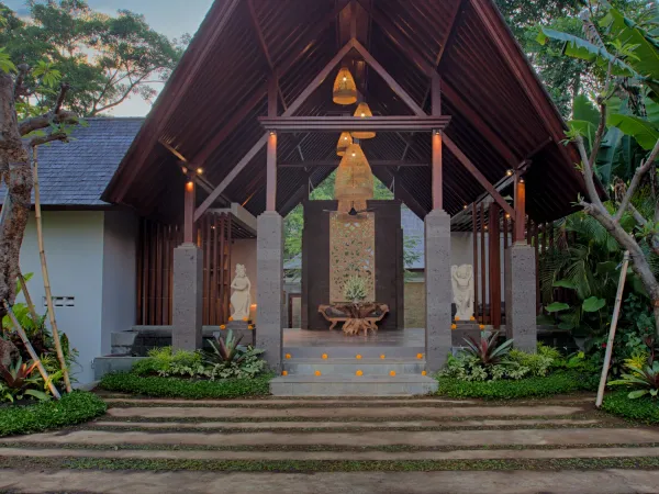 Exterior of Villa Elitya, Ubud, Bali — villa property photography