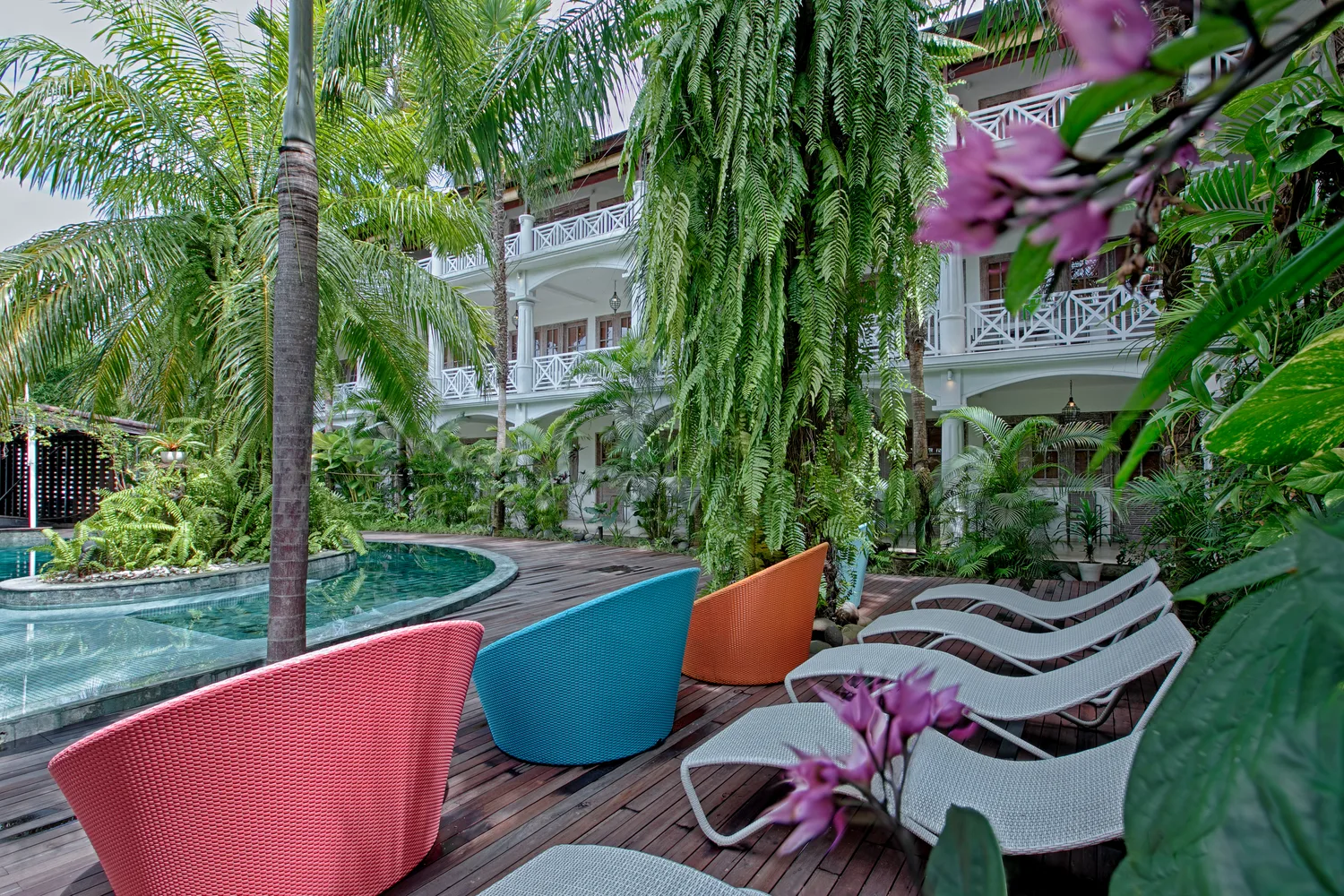 Eksterior OK Divers Resort Padang Bai Bali — foto villa profesional