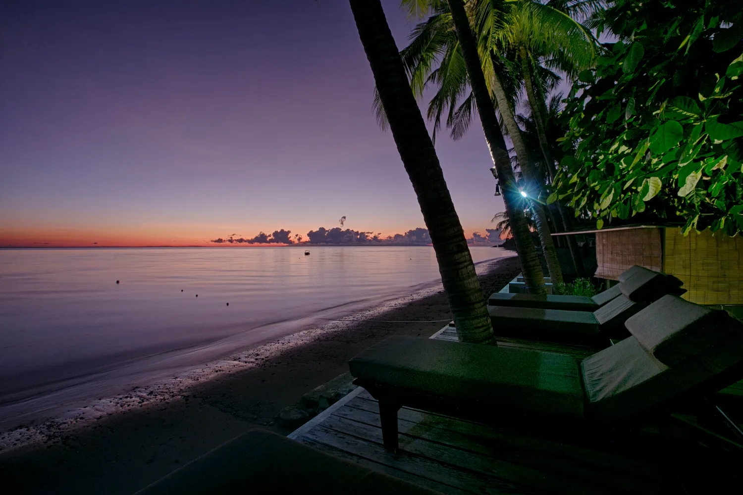 Golden Hour golden hour beach markisa tulamben Bali — foto villa profesional