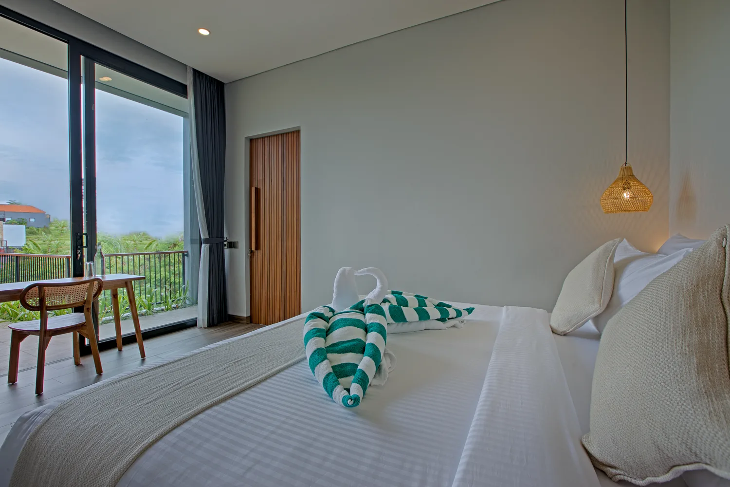 Kamar tidur villa Padi Padi Villas Pererenan Bali — foto villa profesional