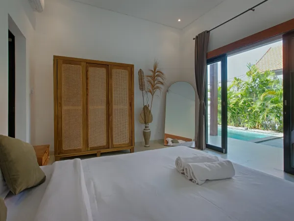Bedroom — Villa Leleka, Tumbak Bayuh, Bali