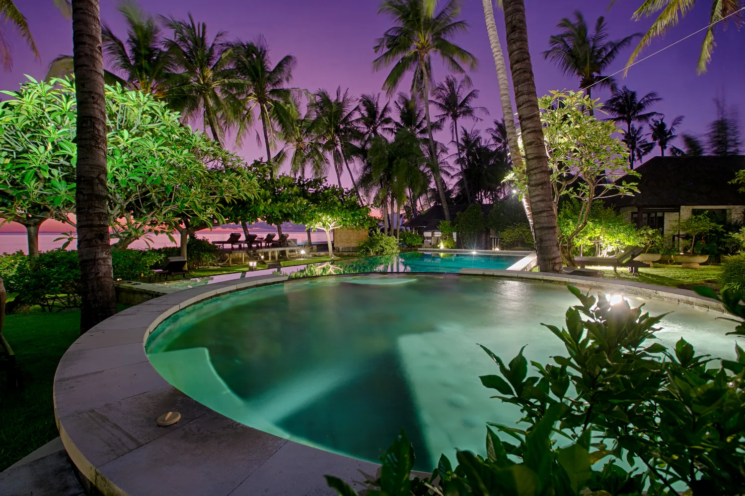 Kolam Renang Vila Markisa Tulamben Bali — foto villa profesional
