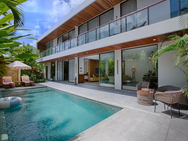 Pool at Ocean Friends Villa, Pererenan, Bali — villa pool photography