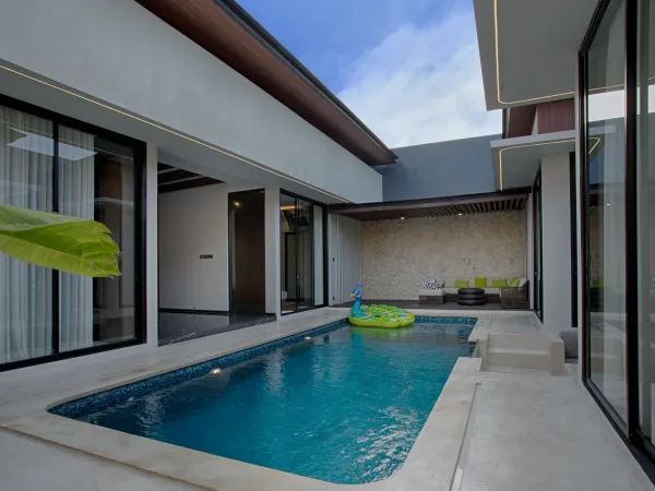 Kolam Renang — SSKai Villa, Seminyak